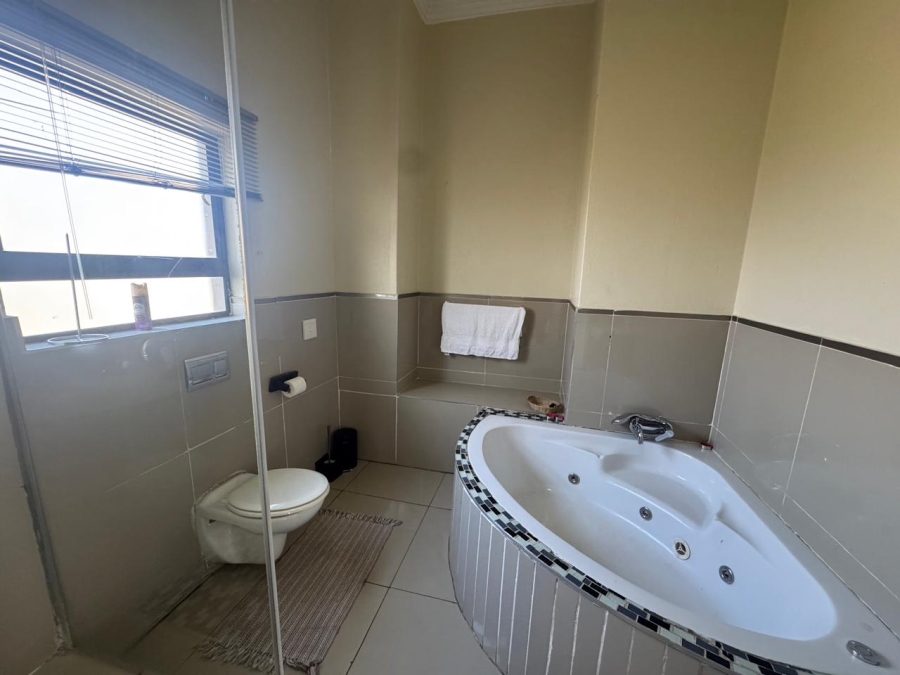 3 Bedroom Property for Sale in Leloko Lifestyle Estate North West